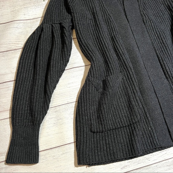 Anthropologie Knitted & Knotted Majella Chunky Knit Cardigan - Picture 5 of 16